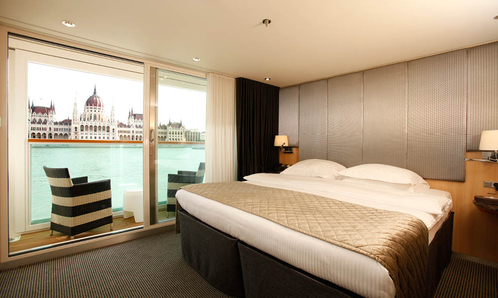 Scenic Gem Balcony Suite.jpg
